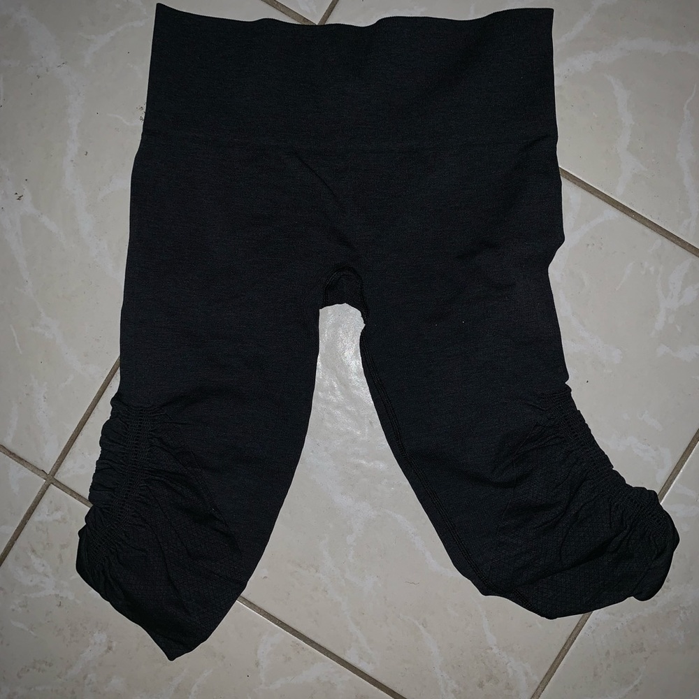 Lululemon Cropped Leggings